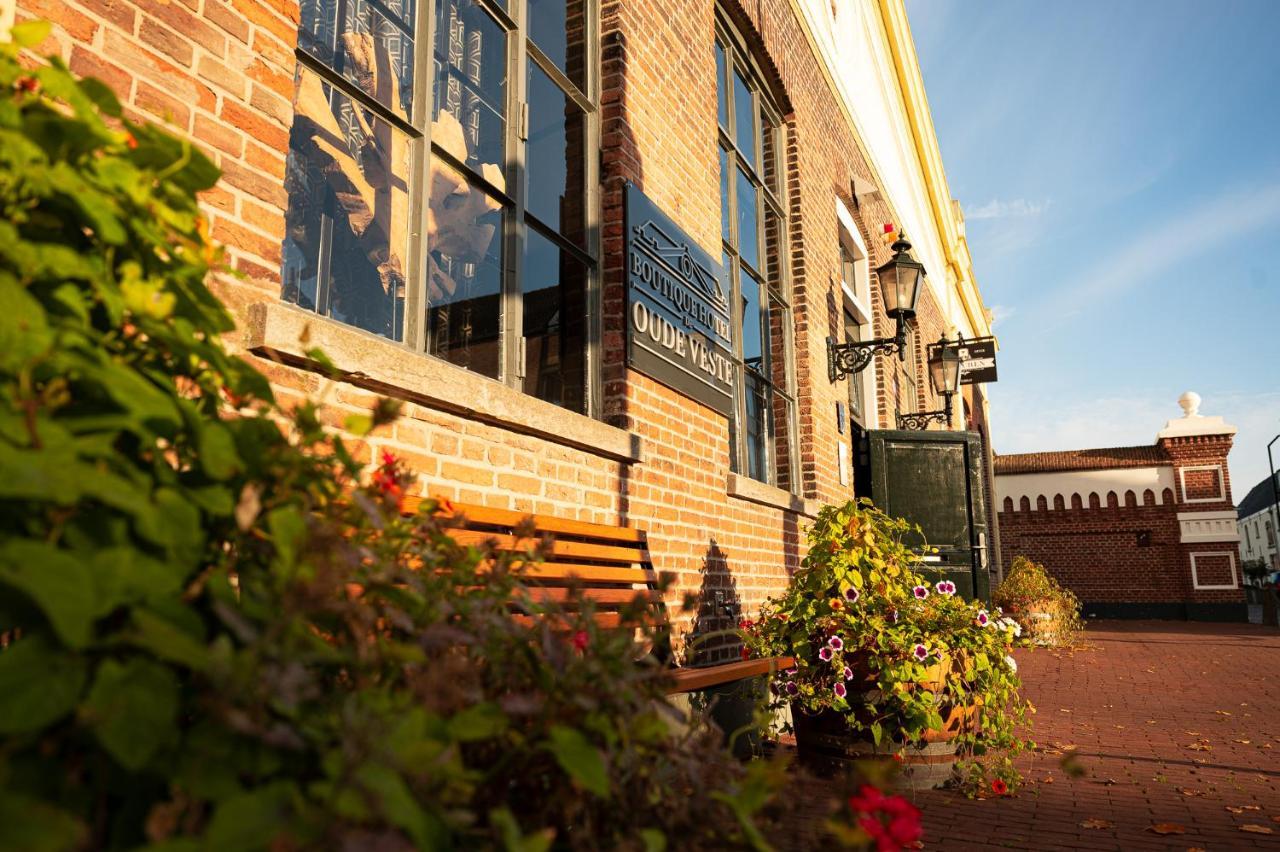 Boutique Hotel De Oude Veste Хелевутслайс Екстериор снимка