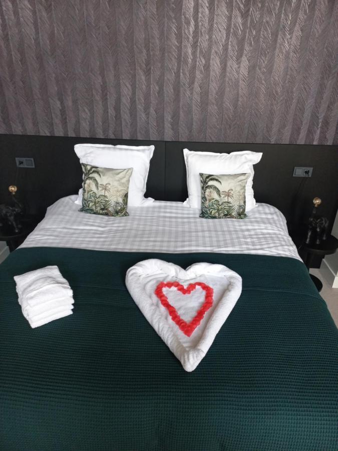 Boutique Hotel De Oude Veste Хелевутслайс Екстериор снимка